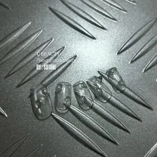 ネイル C BEAUTY／ KAEDEのネイルデザイン