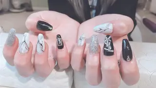 セミロング ネイル 長さ出し専門 nynaのネイルデザイン