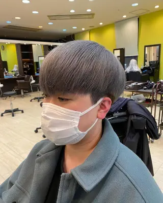 ミディアム カラー 【阪急六甲 サロン ド ロイ】所属・メンズ特化 岸本 阪急六甲サロンドロイのヘアスタイル