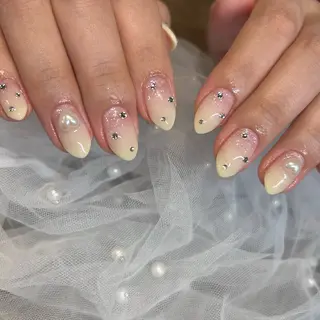 ネイル ROSE beauty salon所属・ROSEbeauty salon.Momoのネイルデザイン