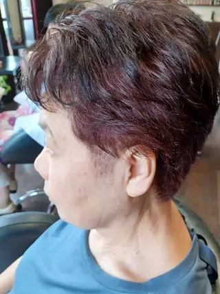 ショート カラー ネオヘアー東三国所属・まつい ななえのヘアスタイル