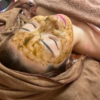 美容鍼灸サロン mahoroba院長のエステ・リラクイメージ