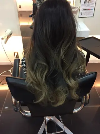 ロング カラー 関口 友行のヘアスタイル
