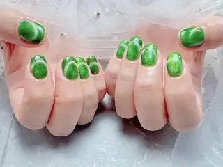 ネイル マジックミラー所属・マジック ミラーのネイルデザイン