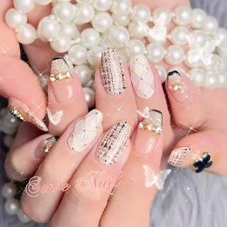 ネイル - Rolls Honey -のネイルデザイン