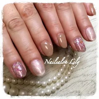 ネイル Nailsalon Lilyのネイルデザイン