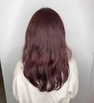 セミロング カラー NOEL所属・フェイシャルエステ Utaiのエステ・リラクイメージ