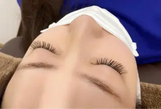 マツエク・マツパ 美容室ardmento 内 Lycka所属・Lycka リュッカのマツエク・マツパデザイン