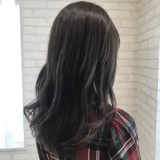 セミロング カラー abilita AZUSAのヘアスタイル