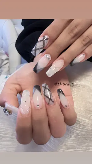 ネイル D-BEAUTY Nailsalonのネイルデザイン