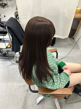 ロング カラー pele 梅田　annex所属・PELEハイトーン shinobuのヘアスタイル