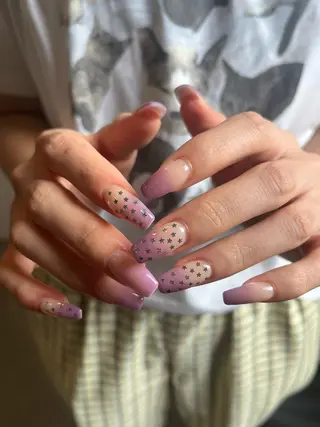 ネイル +vico 堀江店所属・中西 春那のネイルデザイン