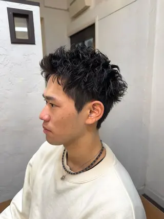 ショート パーマ メンズ メンズ/スパイキー ショート/isseyのヘアスタイル