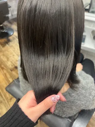 ミディアム 【💖ブリーチ/ 縮毛矯正】あおい🌷のヘアスタイル