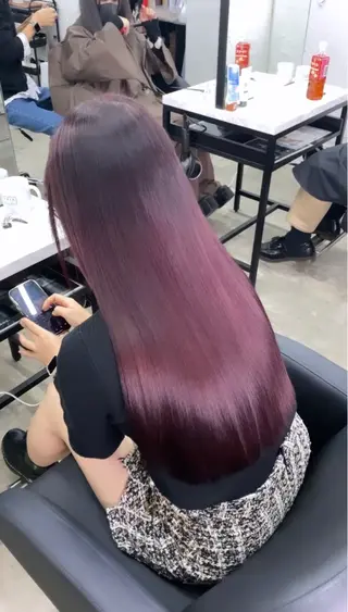 ロング カラー D.I.E.V.A所属・艶ハイトーン特化 tatsuのヘアスタイル