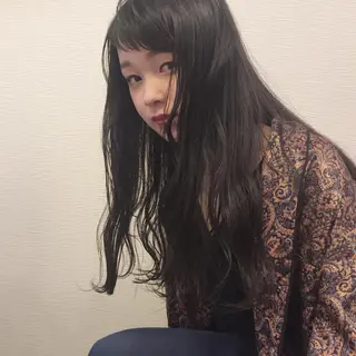 ロング パーマ toiro by lien hair atelier所属・池田 真由美のヘアスタイル