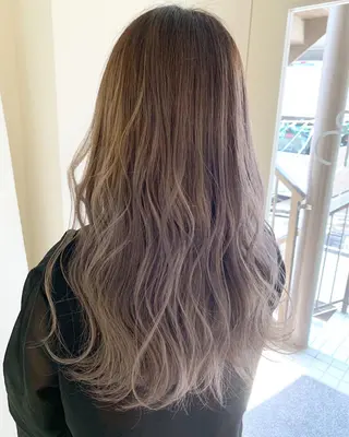 ロング カラー 渡辺 健太のヘアスタイル