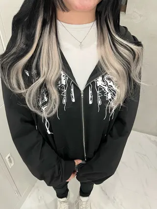 ロング りおな/エクステ /ミルクティーカラーのヘアスタイル