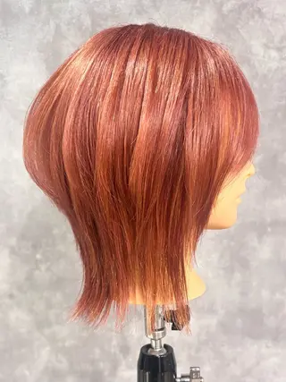 ミディアム カラー クロヤマ ノアミのヘアスタイル