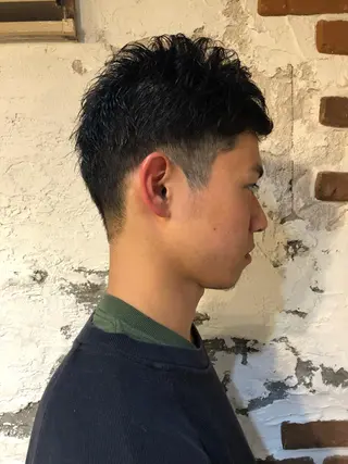 メンズ ✨色持ちの良い艶 カラー✨蟹江真世のヘアスタイル