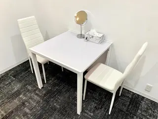 メンズ メンズリバース 町田店の眉毛・アイブロウイメージ