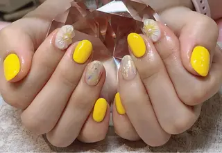 ネイル ラッキースター 大人気店のネイルデザイン