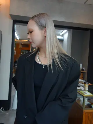 セミロング カラー 花香竜太/エクステ /ハイトーンカラーのヘアスタイル