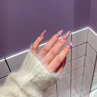 ネイル petit所属・Yuka ネイリストのネイルデザイン