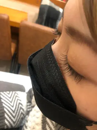 マツエク・マツパ 宮原 智美のヘアスタイル