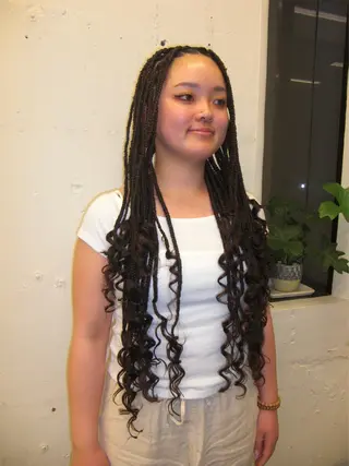 ロング ヘアアレンジ コーンロウ／ブレイズ SYUのヘアスタイル