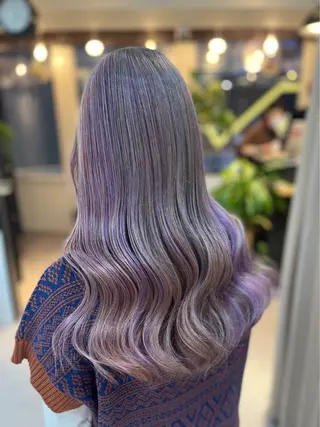 ロング カラー 菜々🫧新宿 透明感ケアブリーチのヘアスタイル