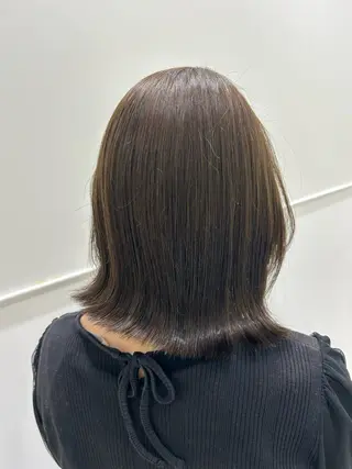 ミディアム カラー 日南乃/柔らか ブラウンカラーのヘアスタイル