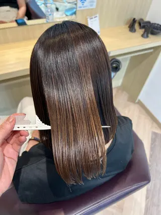 ミディアム 加納千華 /ボブ/ぱつっとボブのヘアスタイル