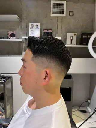 ショート FRANK’S BARBE(E)R THE STAND.飯田橋店所属・飯田橋 Junnaのヘアスタイル