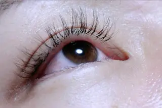 マツエク・マツパ 痛ネイル/ワンホン/ フィルイン/長さだしのネイルデザイン