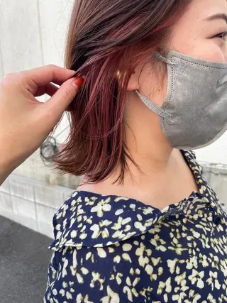 セミロング さの あやねのヘアスタイル