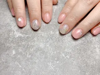 ネイル MiKi Nai池袋 長さだし得意のネイルデザイン