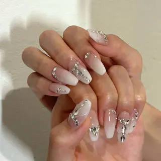 ネイル BONNIE所属・BONNIE MIKIのネイルデザイン