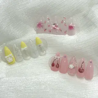 ネイル やなじ 🦊🦋のネイルデザイン