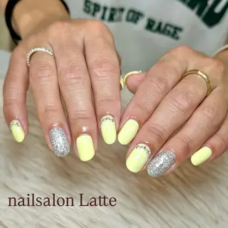 ネイル Nailsalon Latteのネイルデザイン