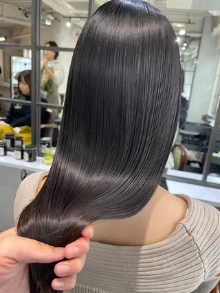 髪質改善／レイヤー /柔らかさ/清水のヘアスタイル