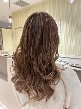 カラー 野村 ゆいのヘアスタイル