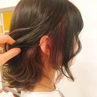 ショート カラー 浅岡 のどかのヘアスタイル