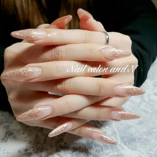 ネイル and Nのネイルデザイン