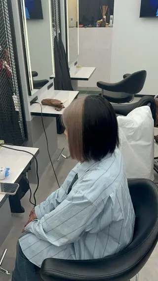 ミディアム カラー ZYNX所属・MAHIRO/複雑 履歴/ハイトーンのヘアスタイル