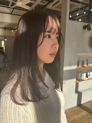 セミロング カラー 迫 裕美のヘアスタイル