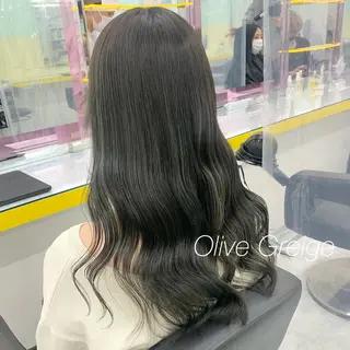 ロング 肌なじみベージュ 🦋azu🦋のヘアスタイル