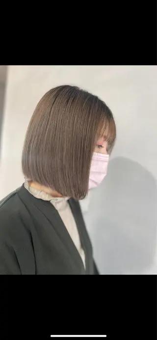 ショート et Douce所属・艶髪／髪質改善／ カワモトヒロトのヘアスタイル