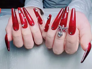 ネイル Yuxi Beauty salon 【ユーシィー ビューティ サロン】所属・ユーシーネイルサロン 池田公園店のネイルデザイン