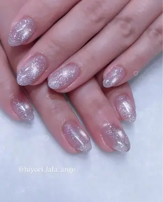 ネイル 🩷Hiyori 🩷のネイルデザイン